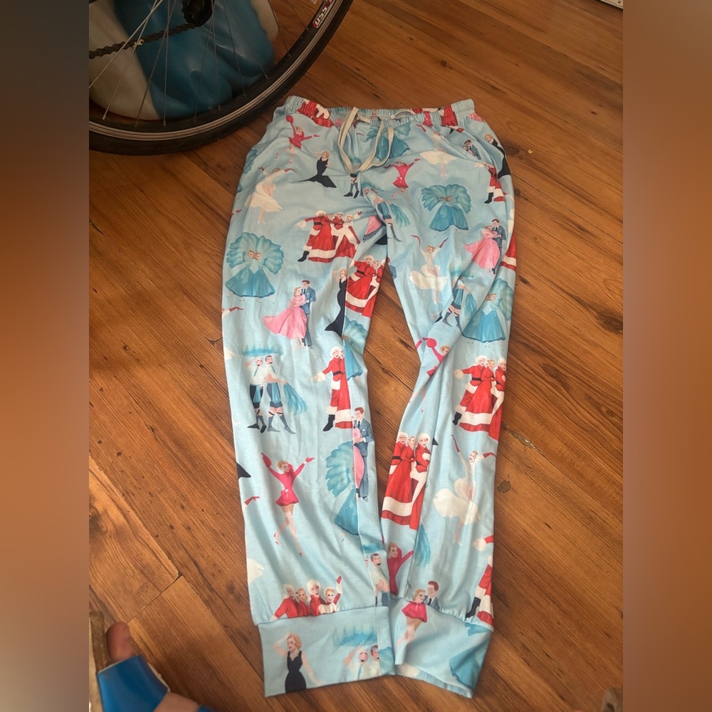 White Christmas pajama pants